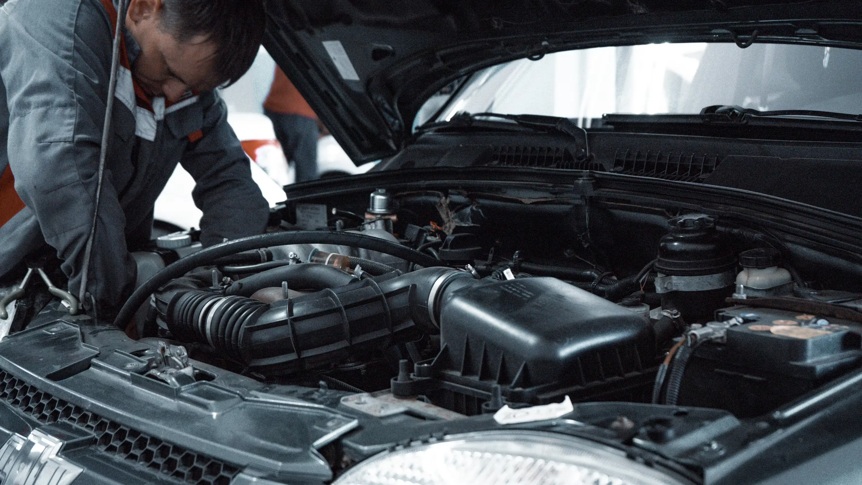 Mekanik Servis Mesin Kap Depan HondaRoom