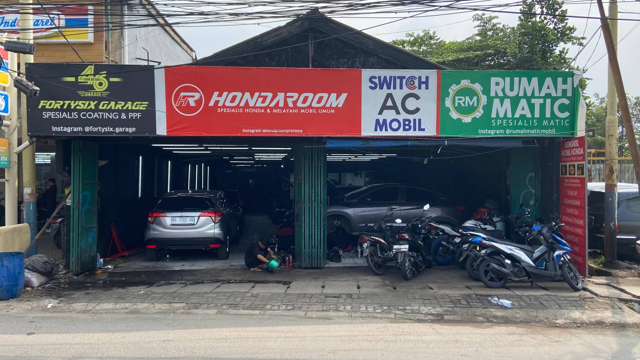 Tampak Depan Workshop HondaRoom Pratama Cipondoh Tangerang